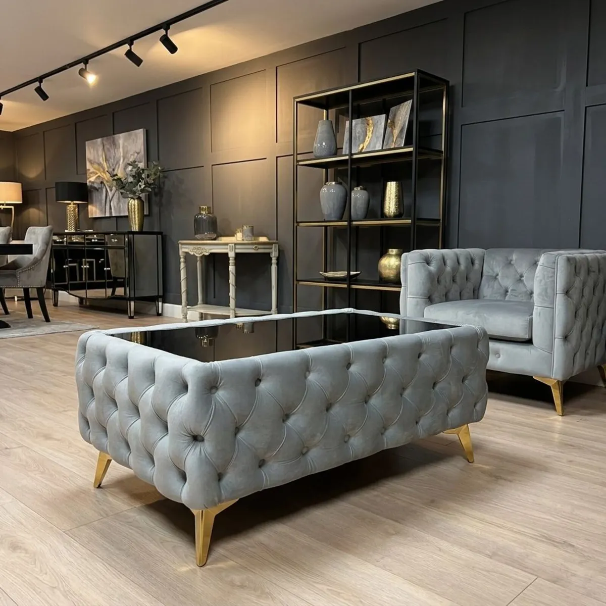 Chesterfield Coffee Table Rectangle 83x63x45 - Image 4