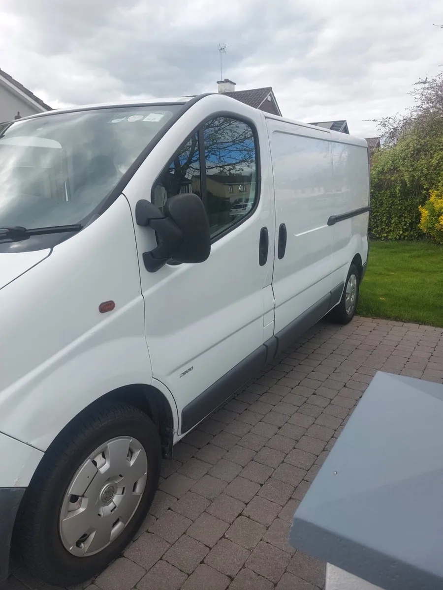 Opel Vivaro - Image 2