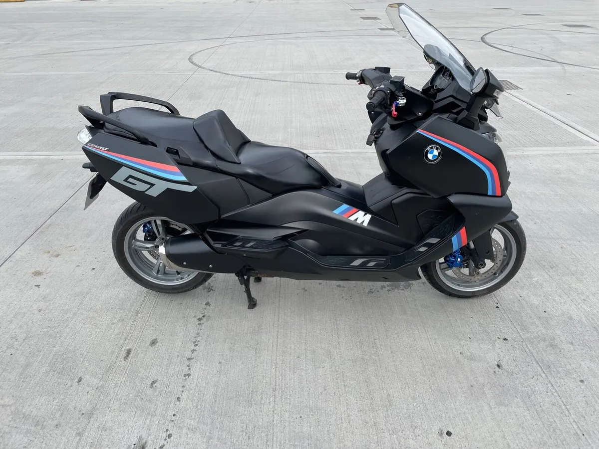 BMW C650GT - Image 1