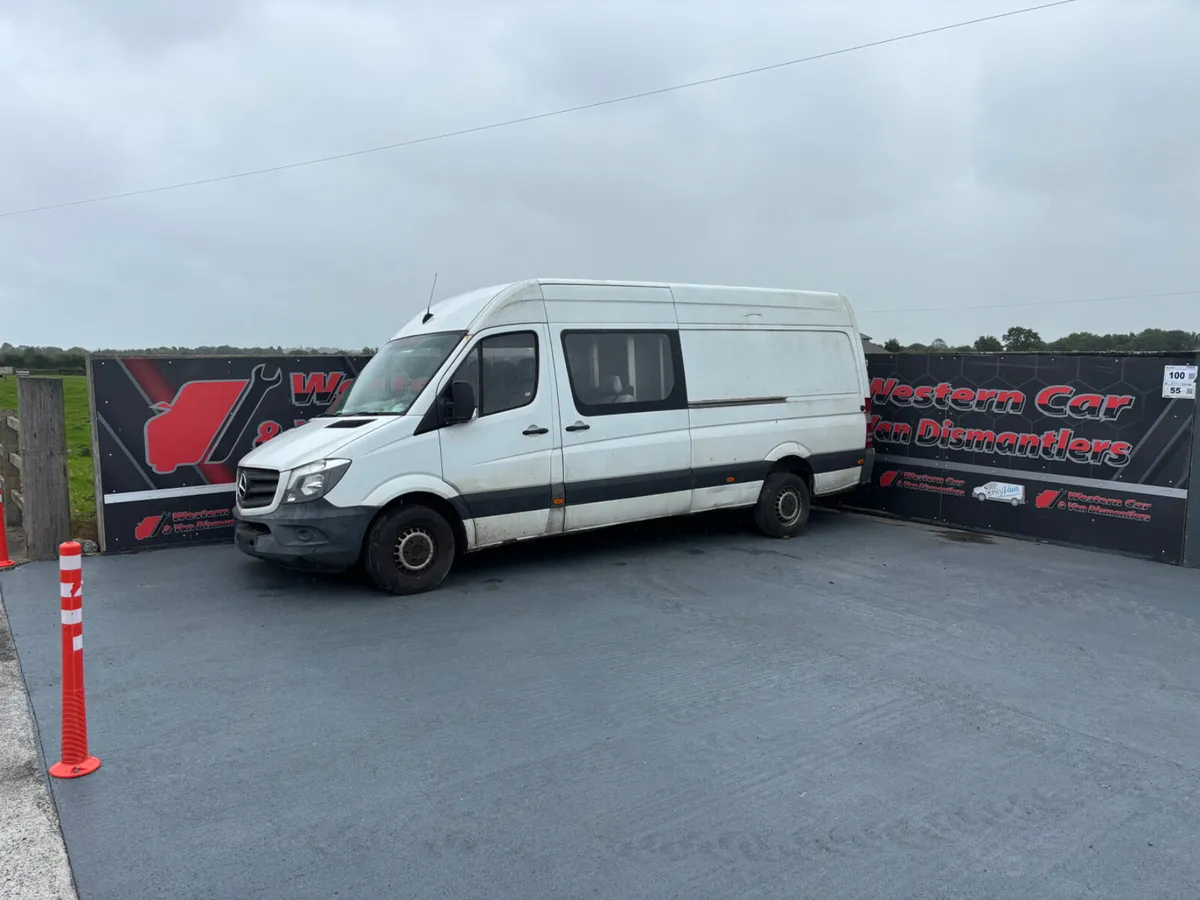 162 Mercedes sprinter for dismantling