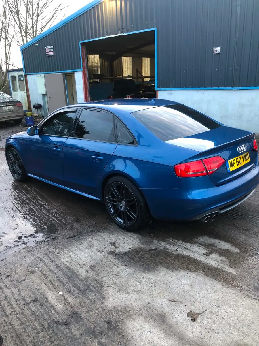 Audi A4 2009  parts! - Image 1