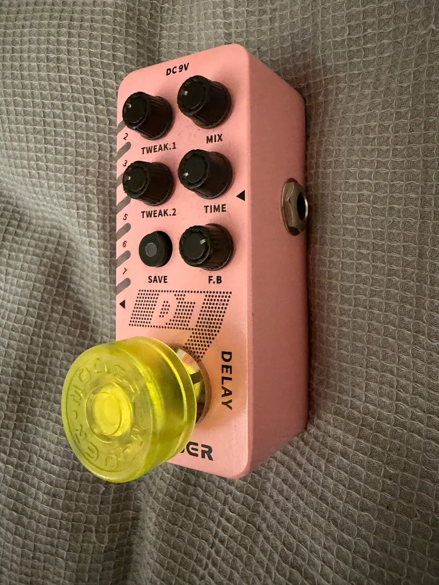 Mooer D7 Delay Pedal - Image 2