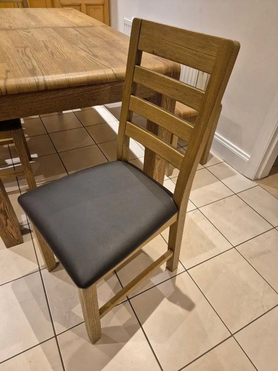 Dining Table, bench and chairs - Image 2