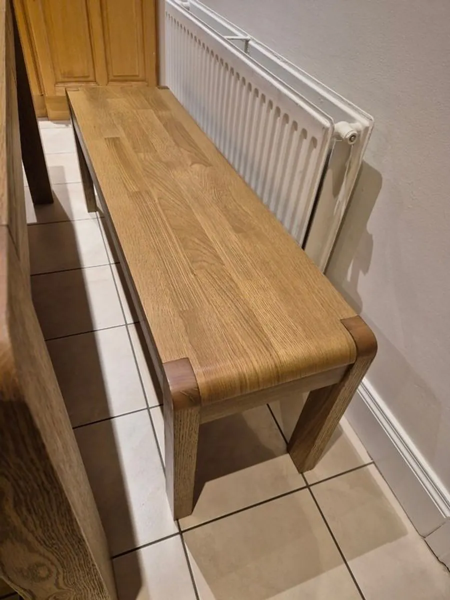 Dining Table, bench and chairs - Image 3