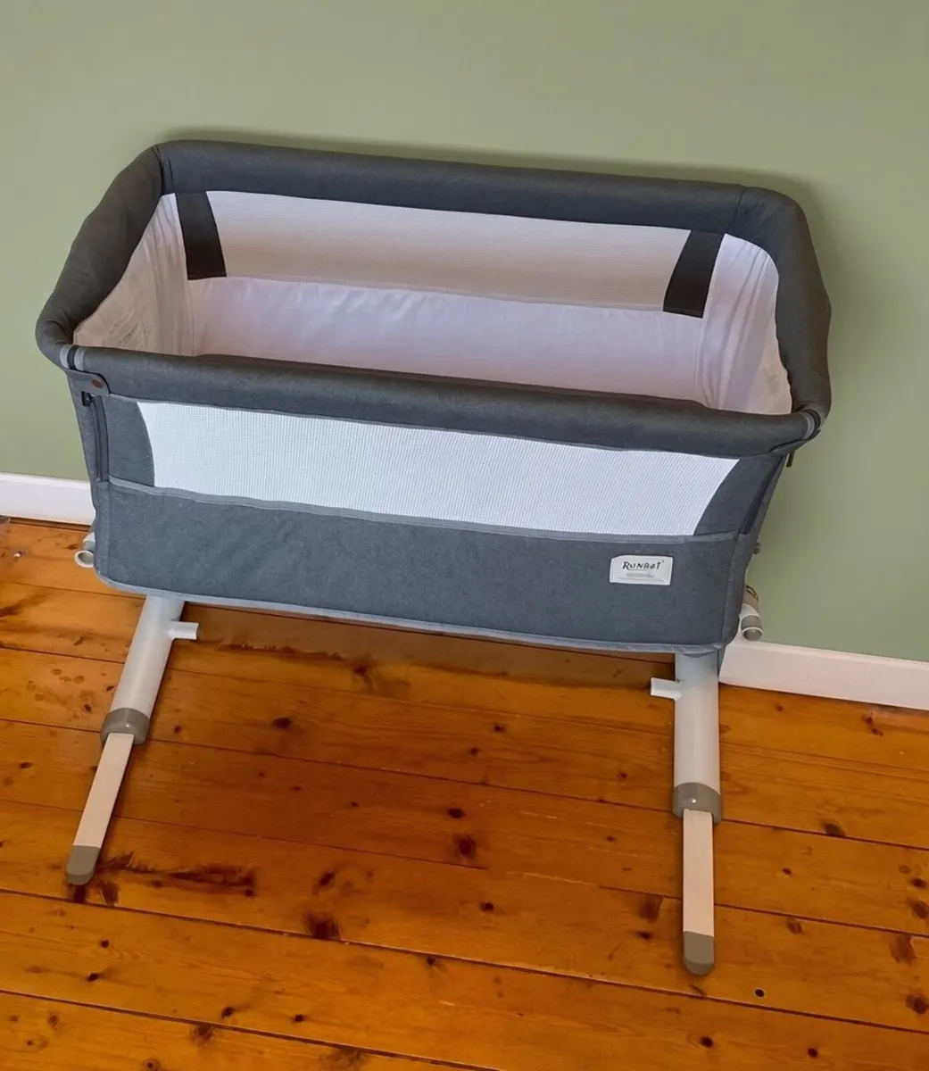 Ronbei Next To Me Bedside Crib – Grey - Image 3