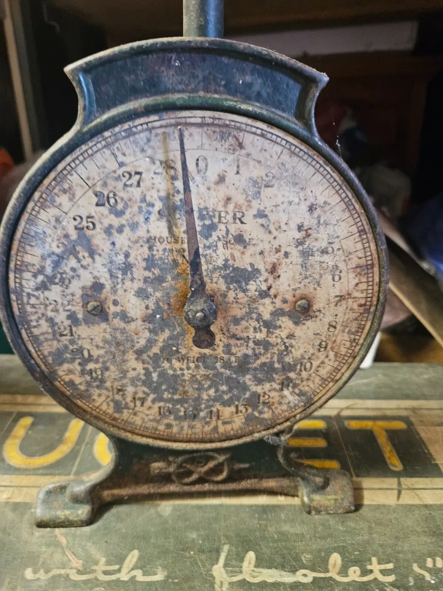 Vintage Weighing Scales - Image 2