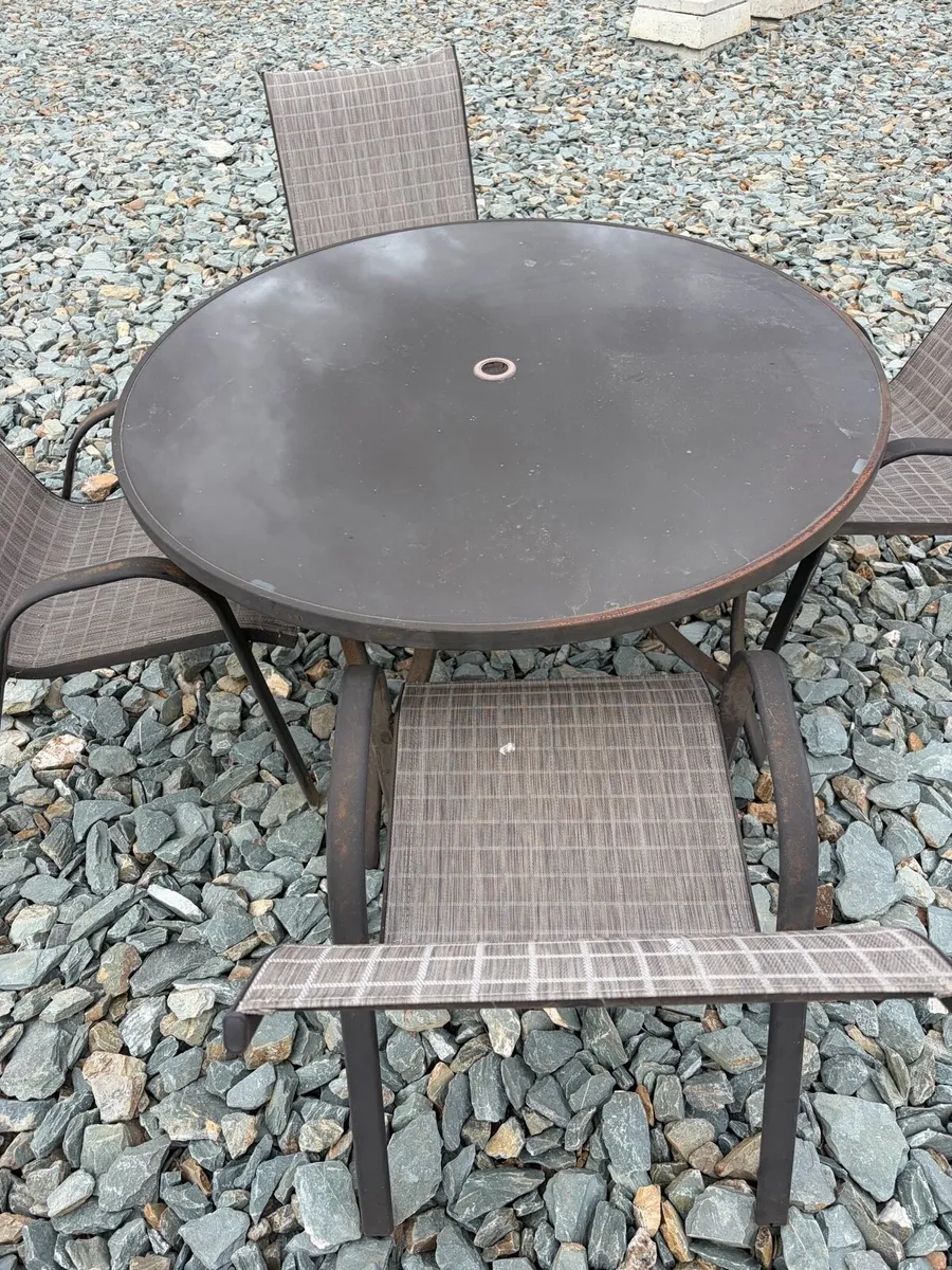 round garden table + 4 chairs set - Image 2