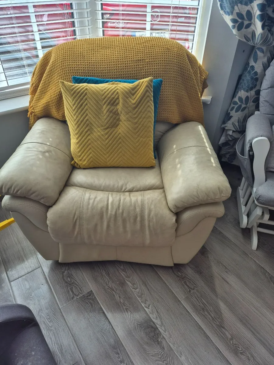Corner cream leather couch - Image 2