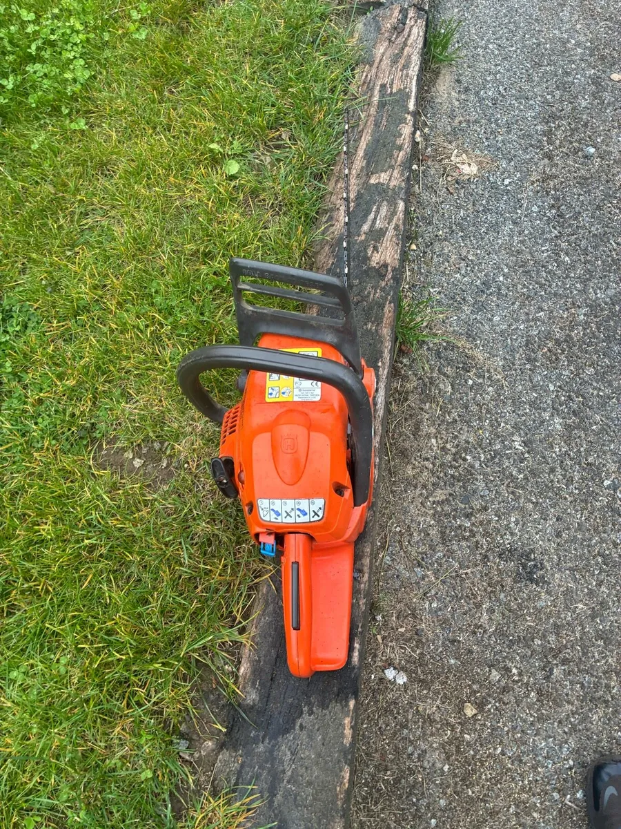 Husqvarna chainsaw - Image 4