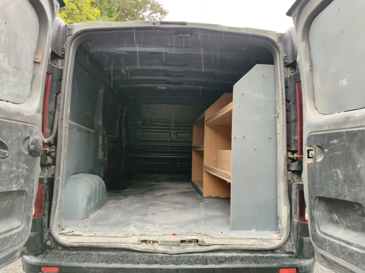 Renault Trafic 2016 - Image 4