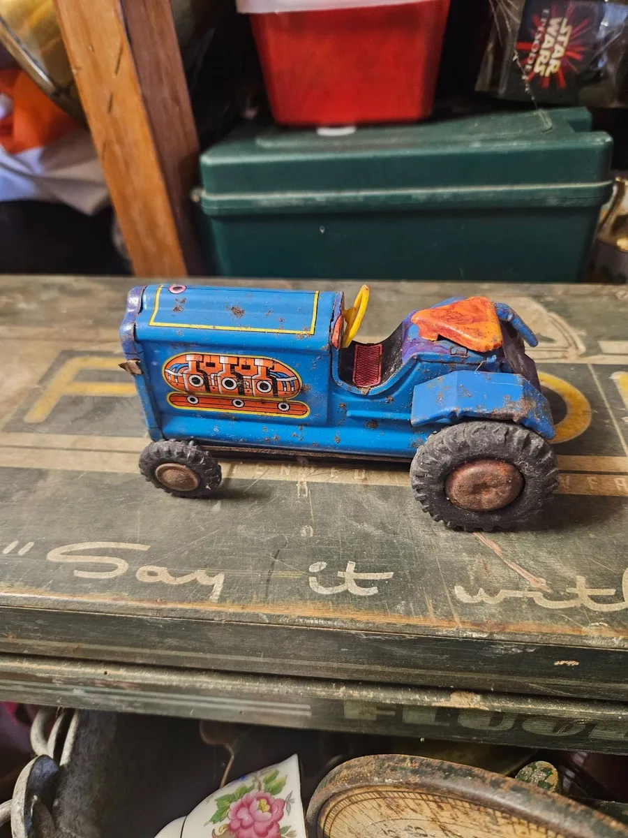 Vintage Tinplate Tractor - Image 2