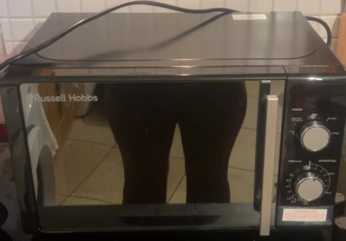 New Microwave - Image 2