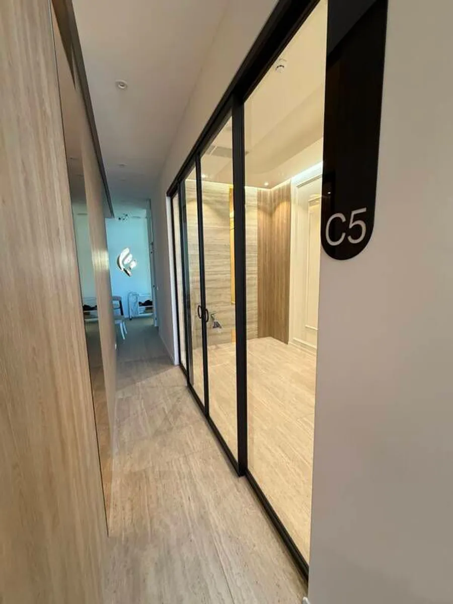 Sliding Aluminium Doors - Image 3