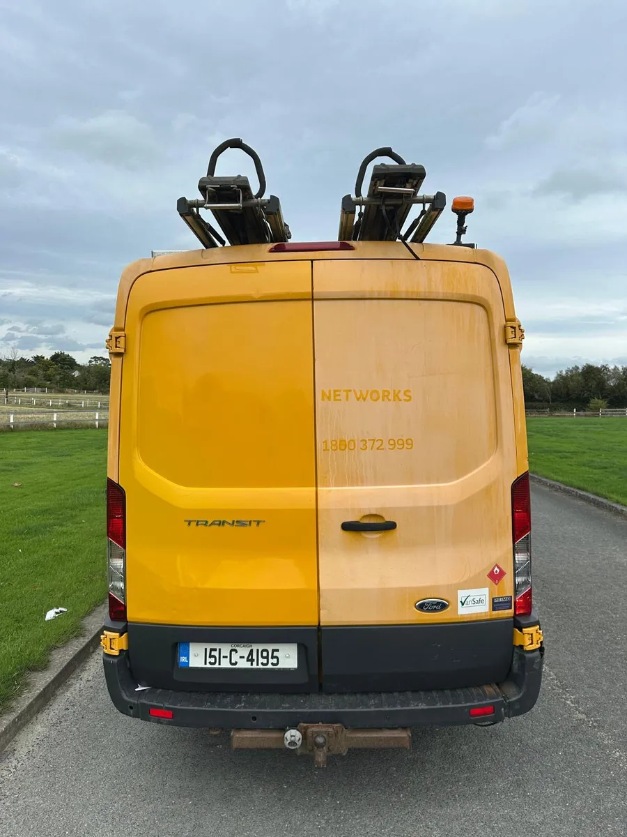 Ford Transit 2015 4WD - Image 4