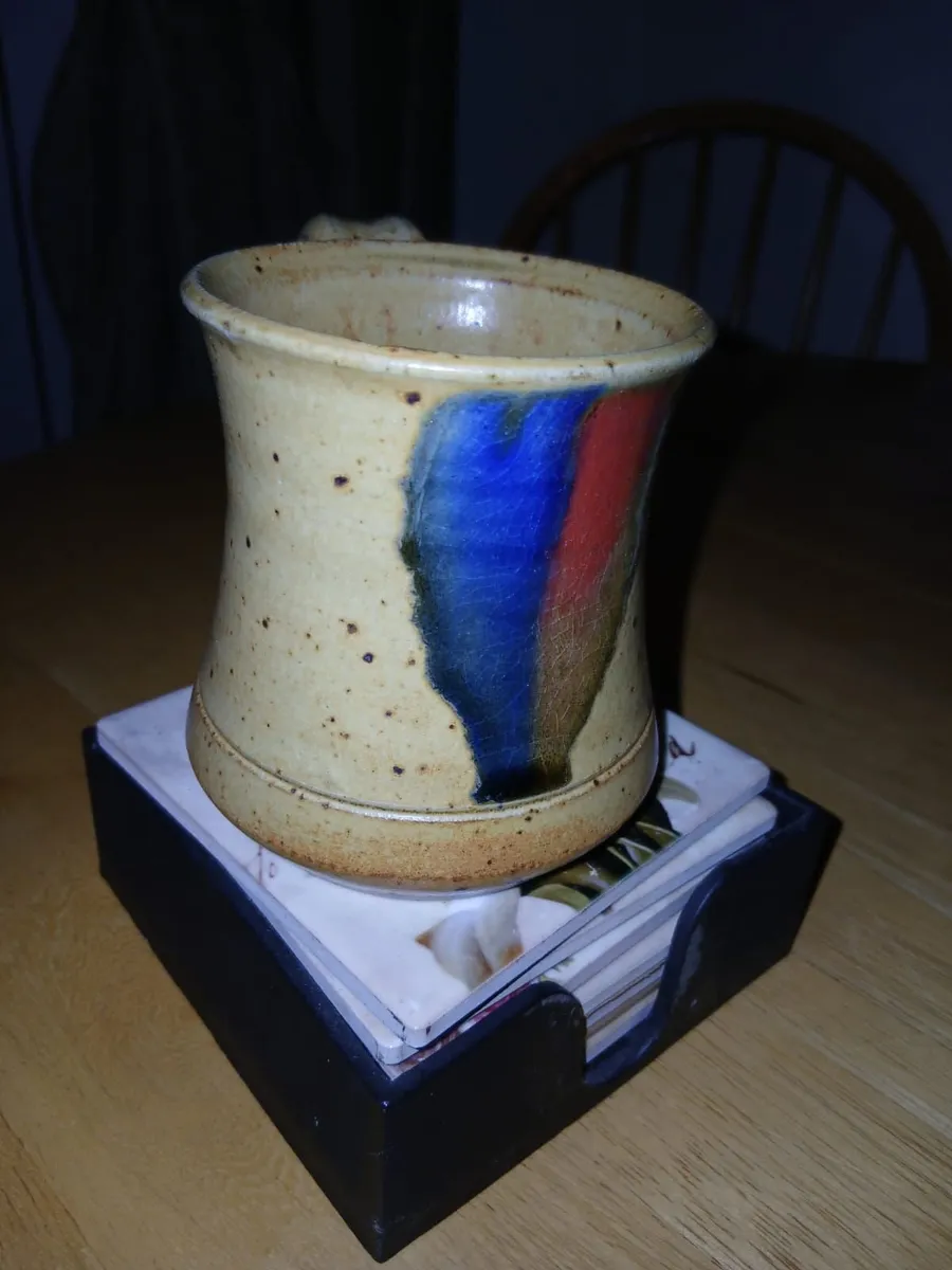 Pottery pieces - Image 3