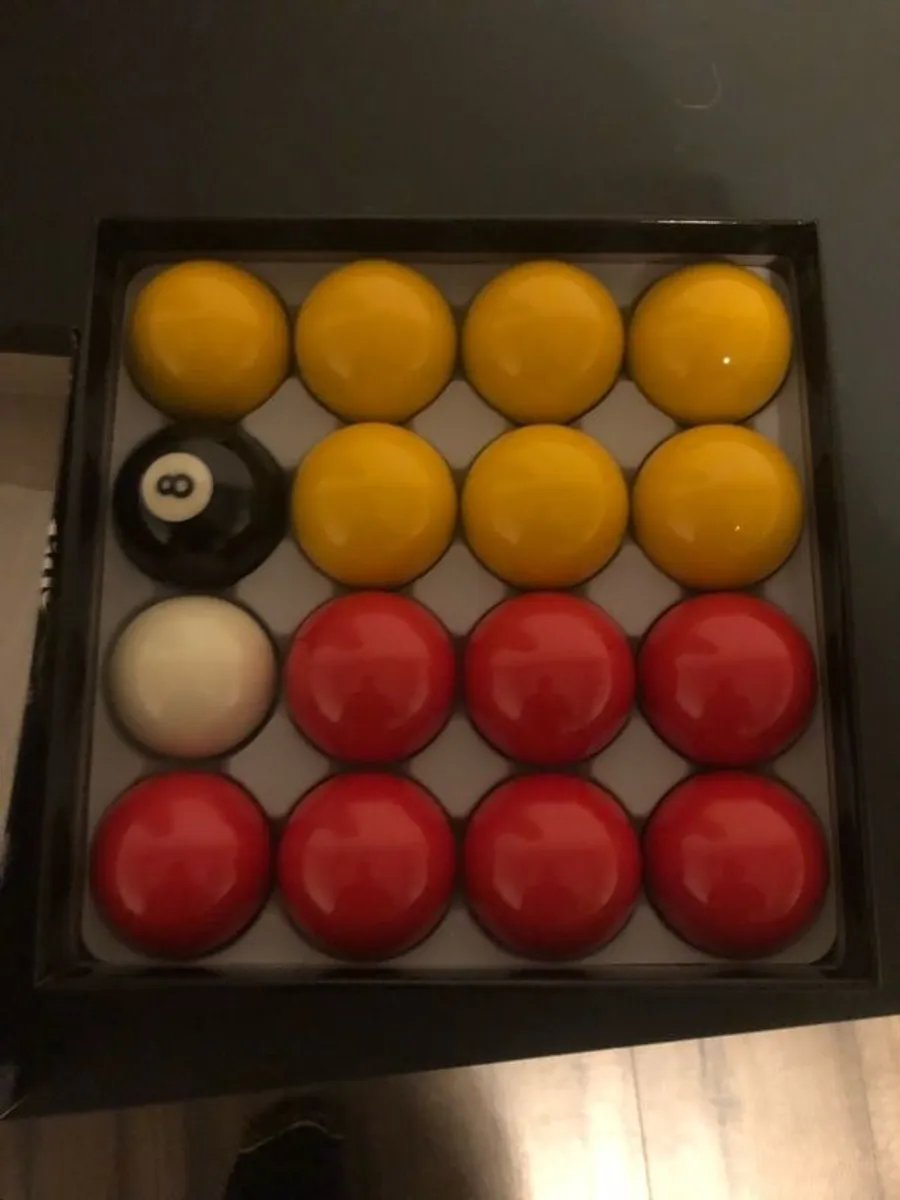Pool Table - Image 4