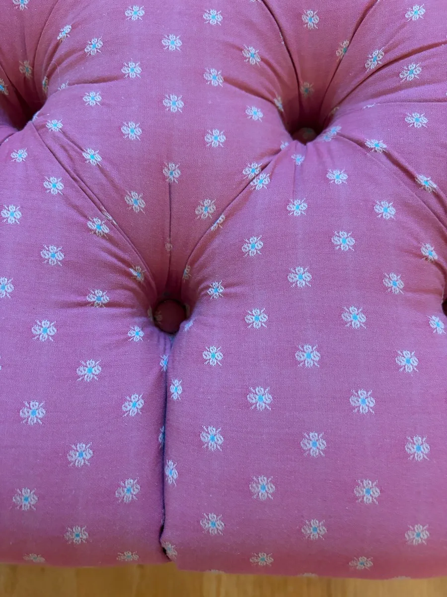 Large storage stool - Image 2