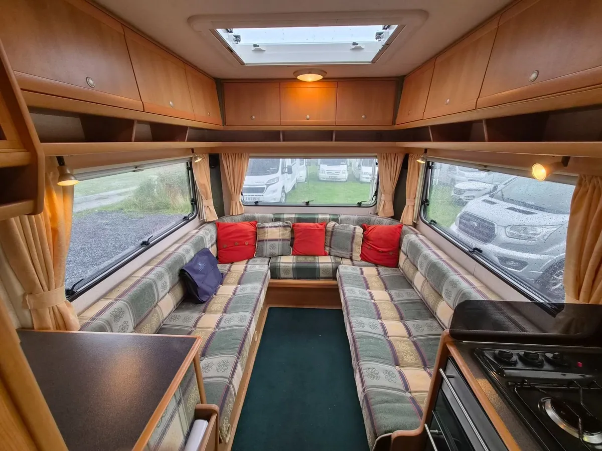 Camper - Image 4