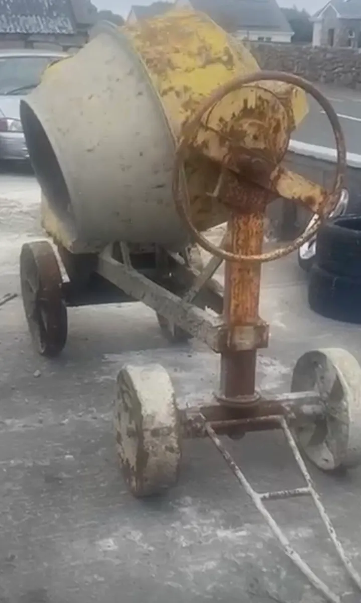 Cement Mixer - Image 1