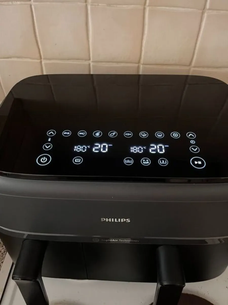 Philips Air Fryer 3000 Series Dual Basket 9L - Image 2