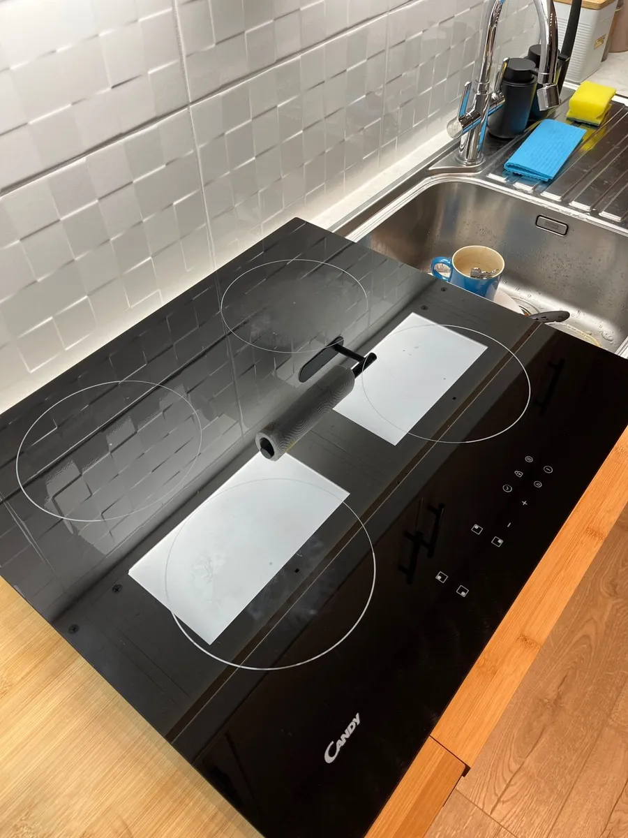Candy Induction hob cooker - Image 1