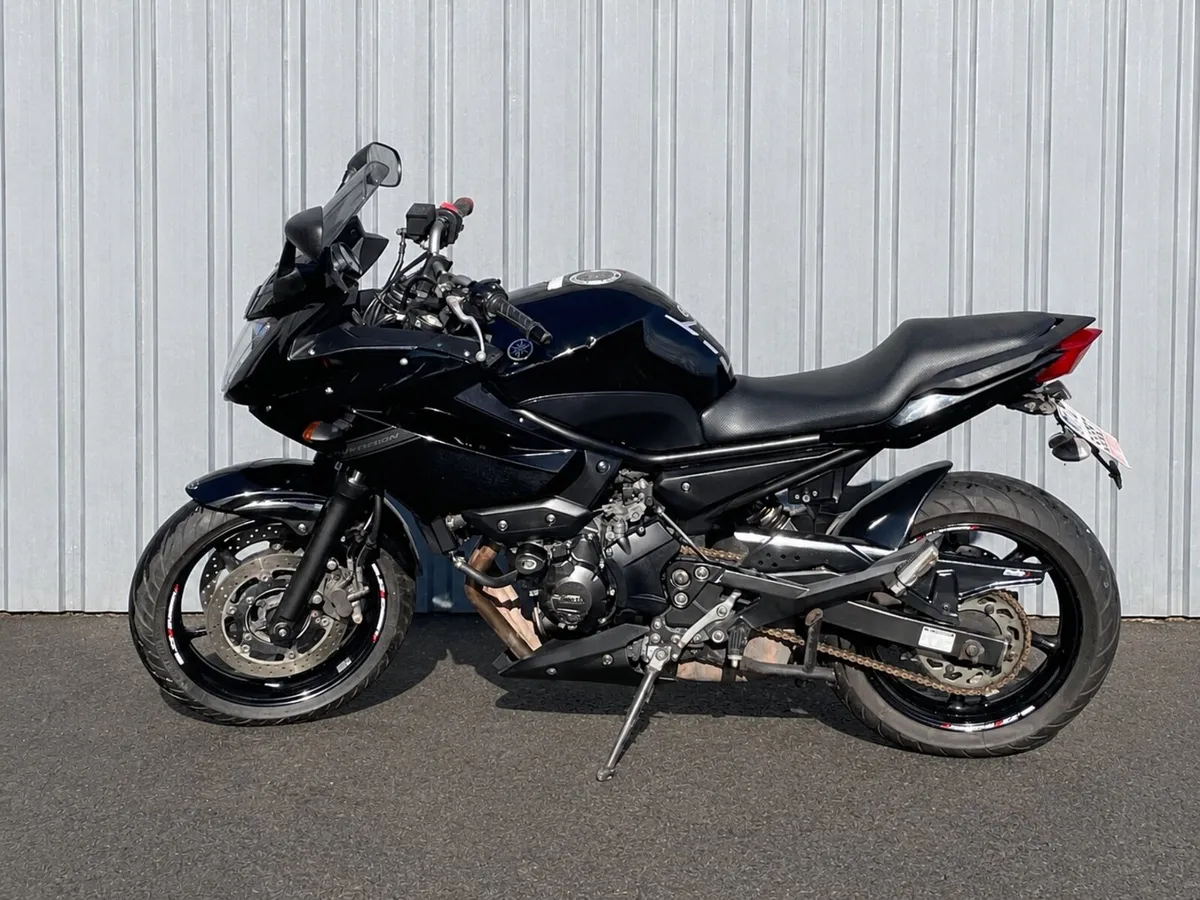 YAMAHA XJ6 Diversion 2011 - Image 3
