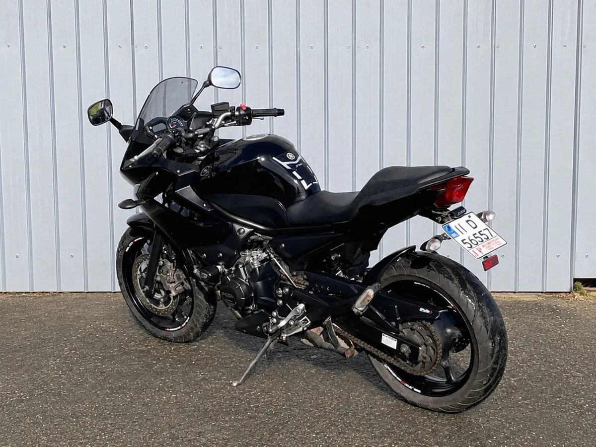 YAMAHA XJ6 Diversion 2011 - Image 4