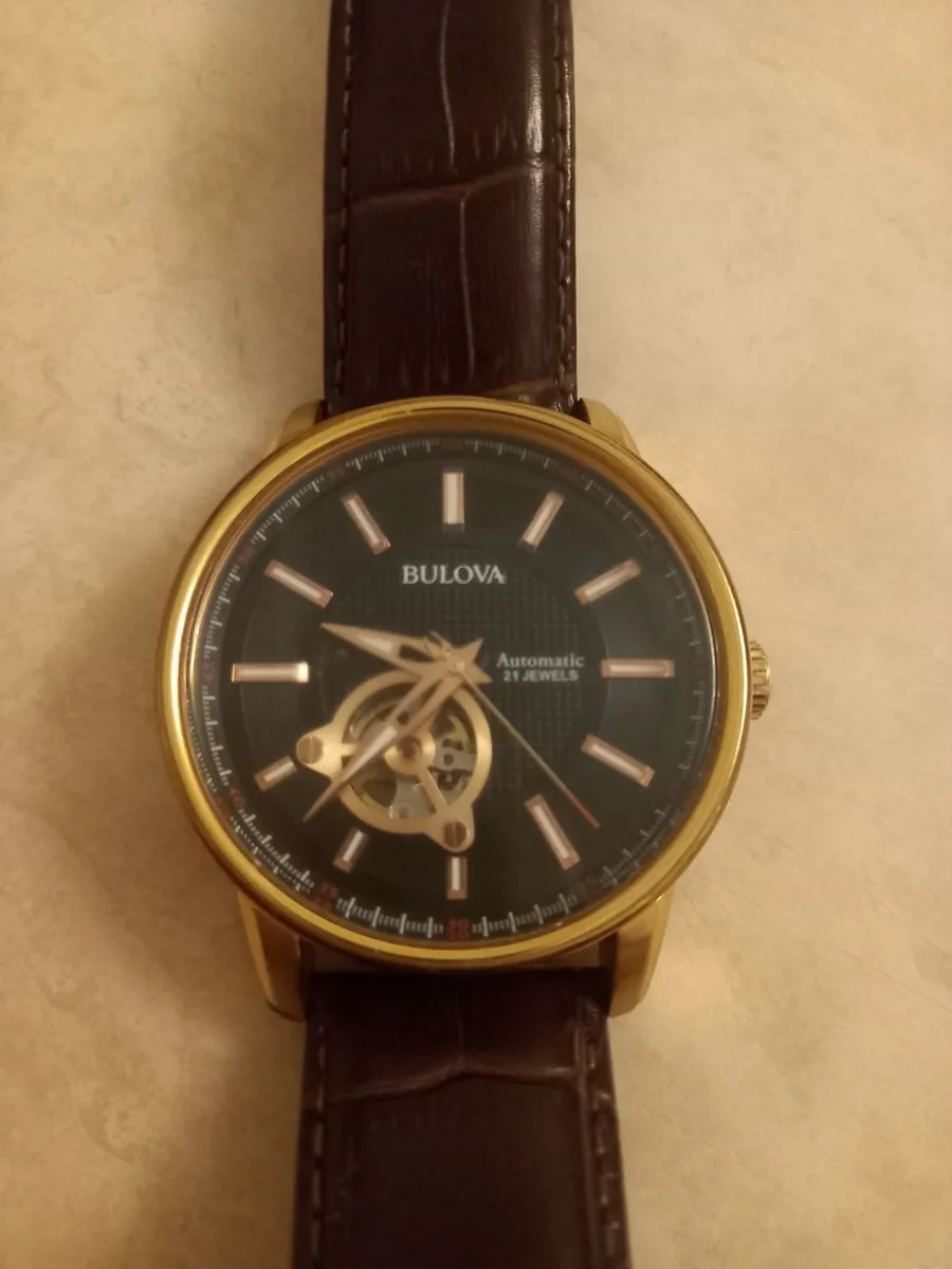 Bulova watch - Image 2