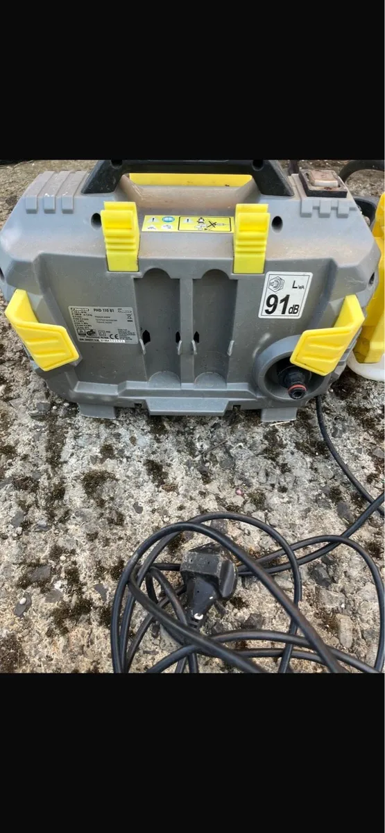 Power washer - Image 1
