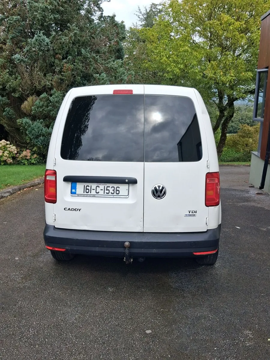 Volkswagen Caddy 2016 - Image 2