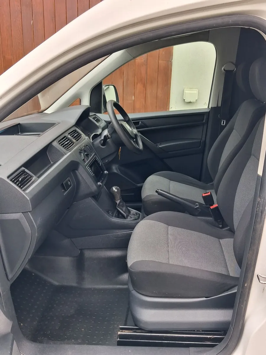 Volkswagen Caddy 2016 - Image 3