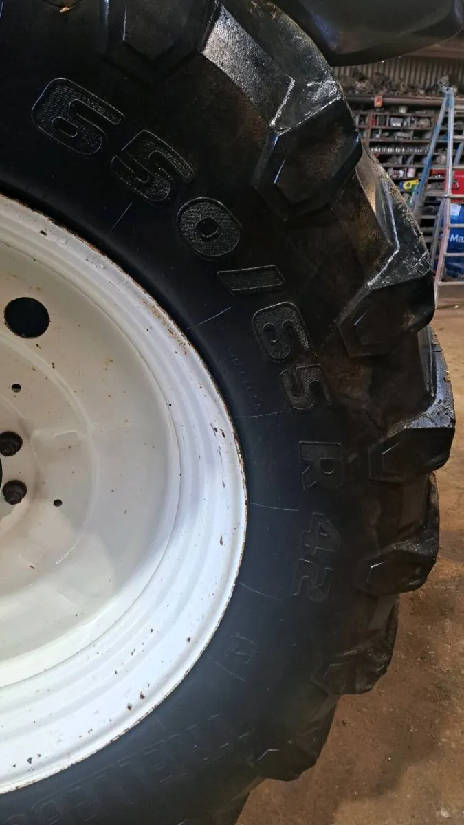 650/65R42 540/65R30 - Image 1