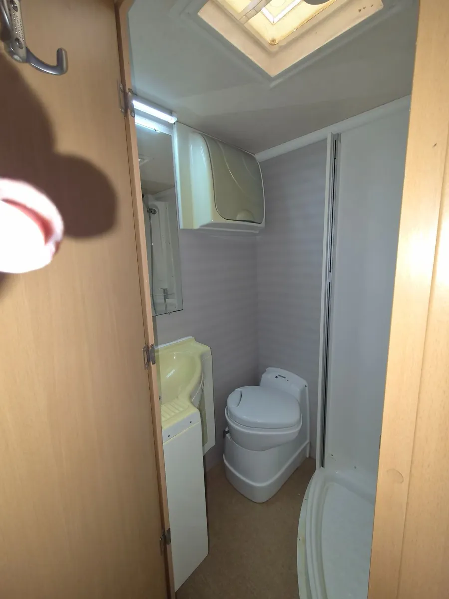 Camper - Image 3
