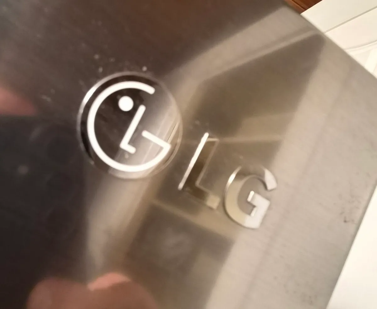 LG American Fridge Freezer - Image 3