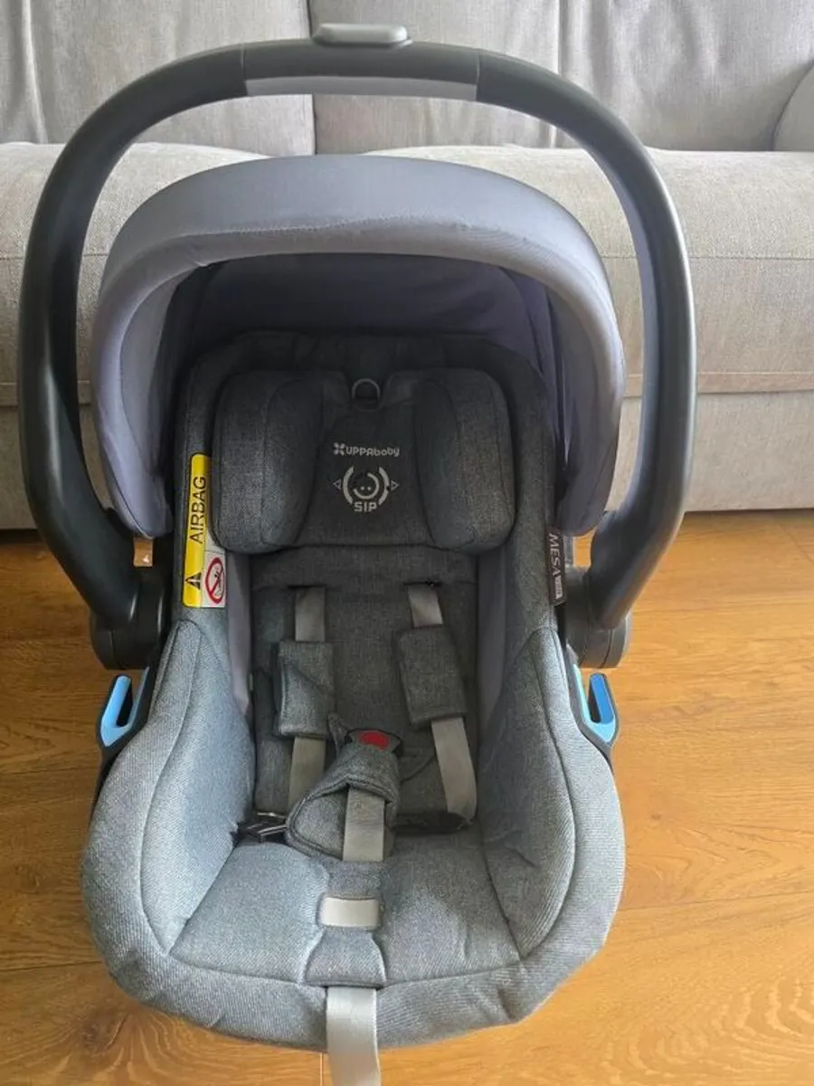 Uppababy Vista bundle - Image 2