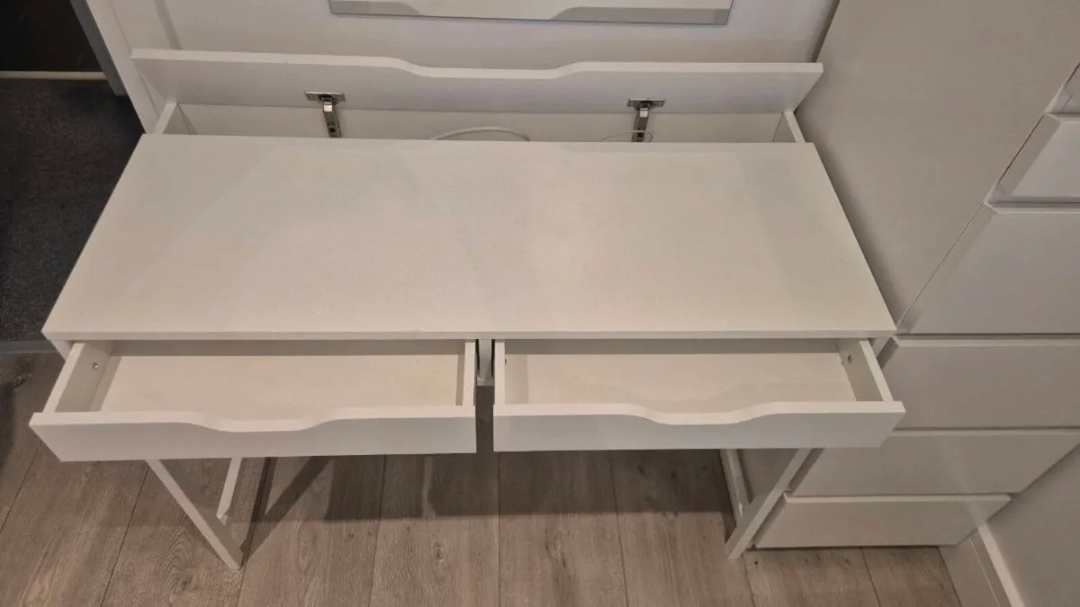 White Alex Desk - Image 2