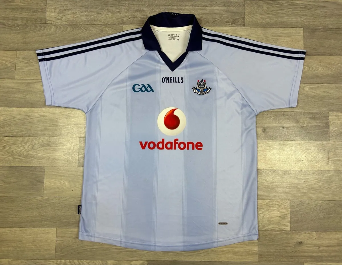 Vintage 2005 Oneills Dublin Dubs Gaa Jersey XL - Image 1