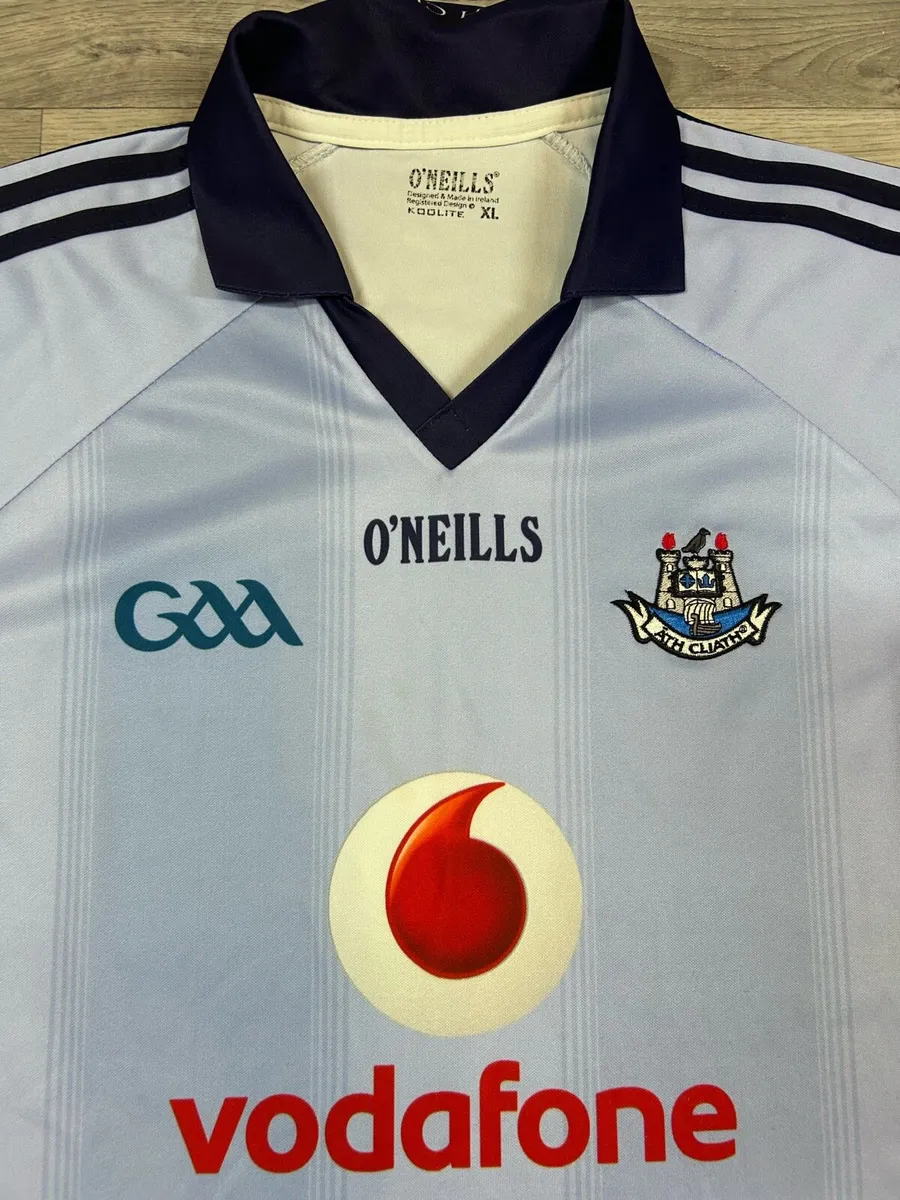 Vintage 2005 Oneills Dublin Dubs Gaa Jersey XL - Image 2