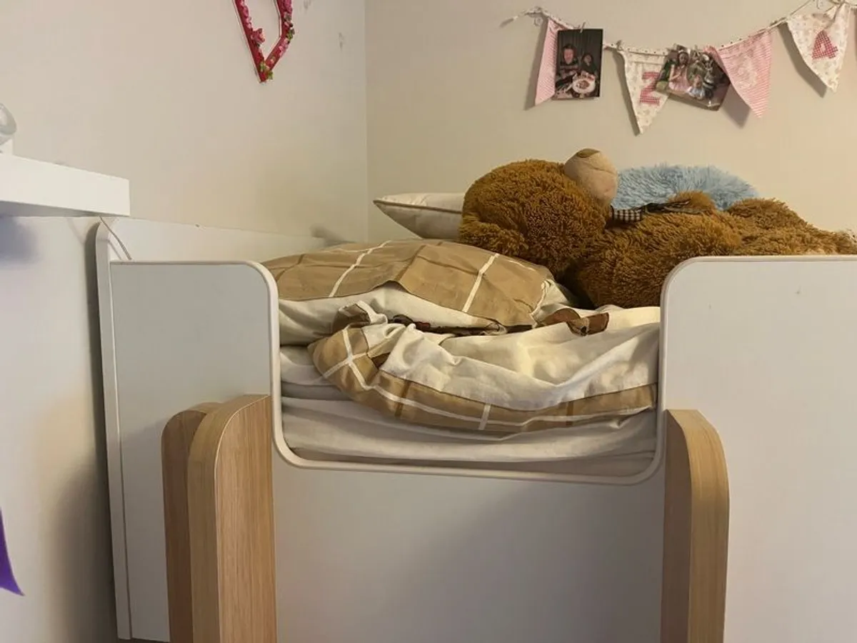Bunk beds. Jelly bean Scandinavian range - Image 4