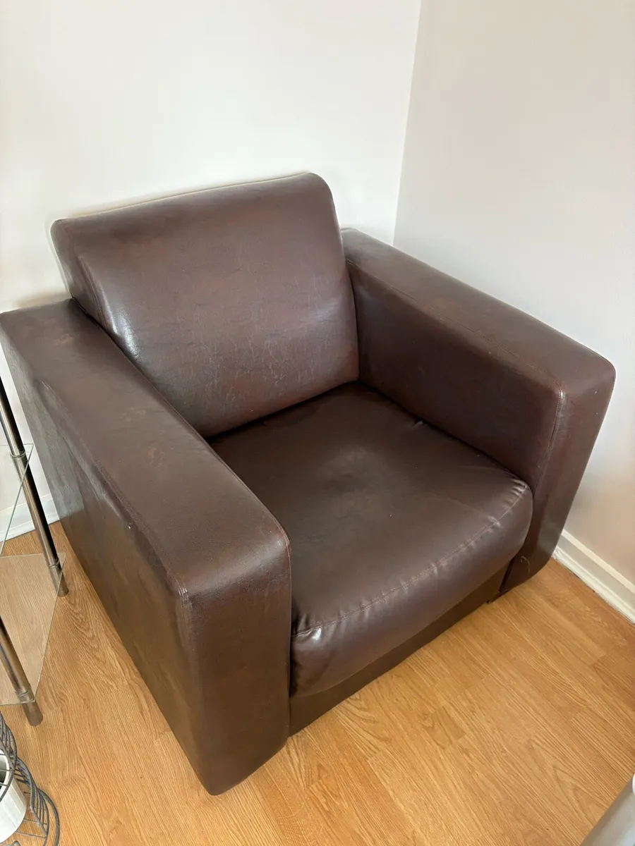 Two brown leather arm chairs - Image 4