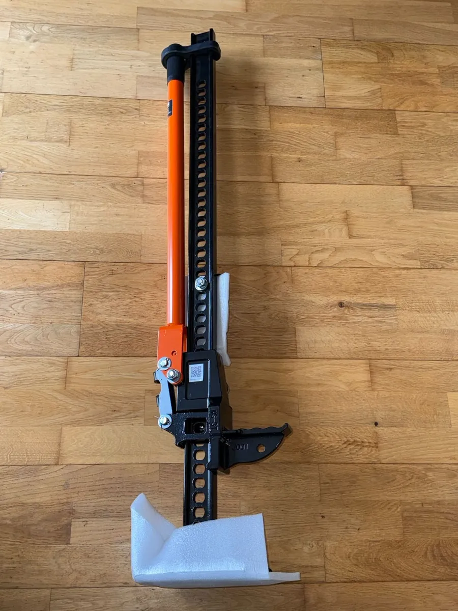 Heavy Duty Lift Jack, Farm Jack,Off Road Jack 42" - Image 1
