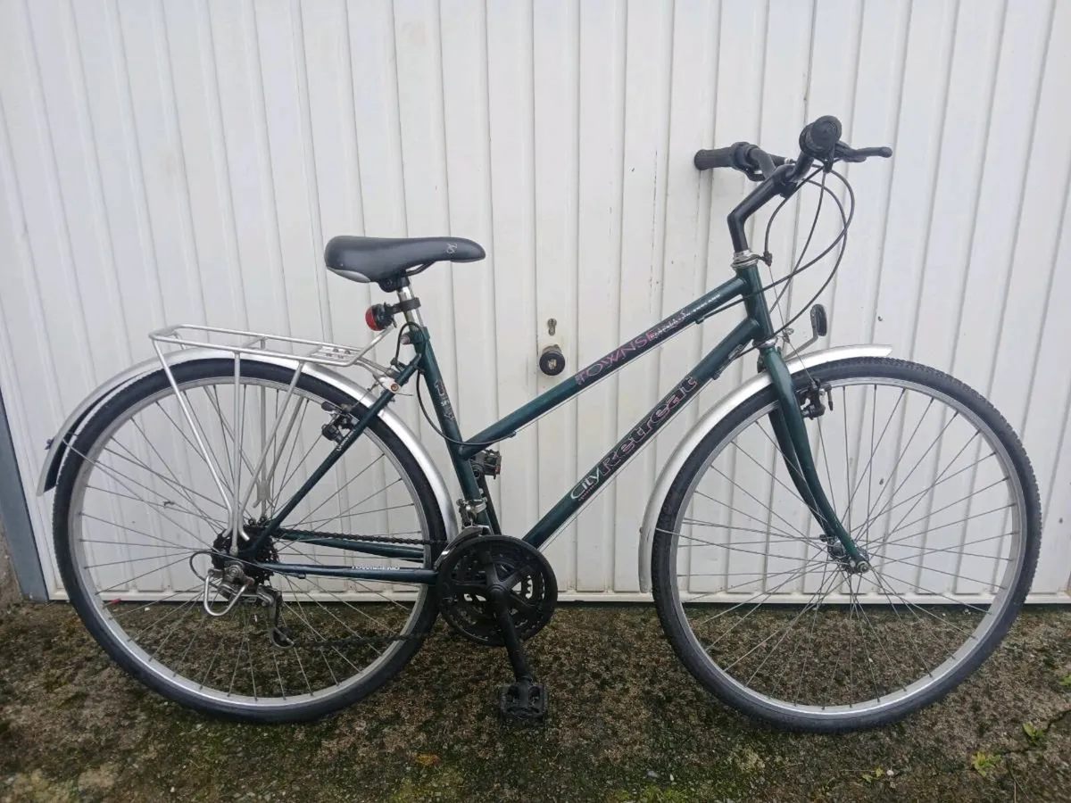All sizes and types of bikes - Image 4