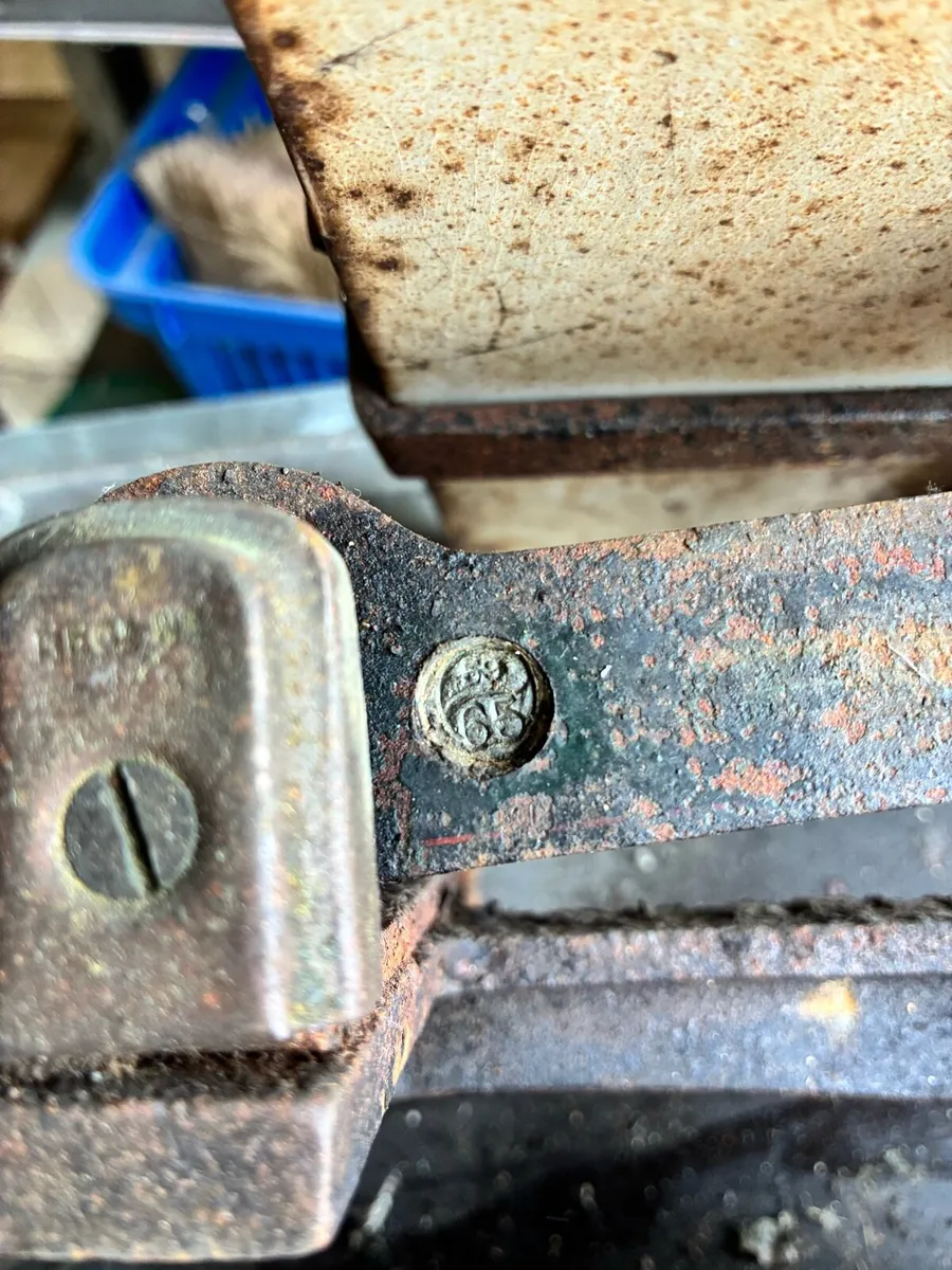 Weighing Scales - Image 3