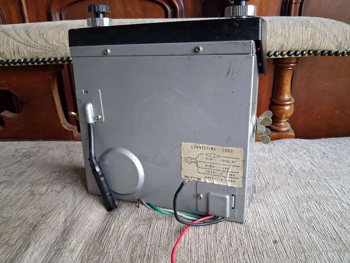 1960s / 70s Clarion Radio. - Image 3