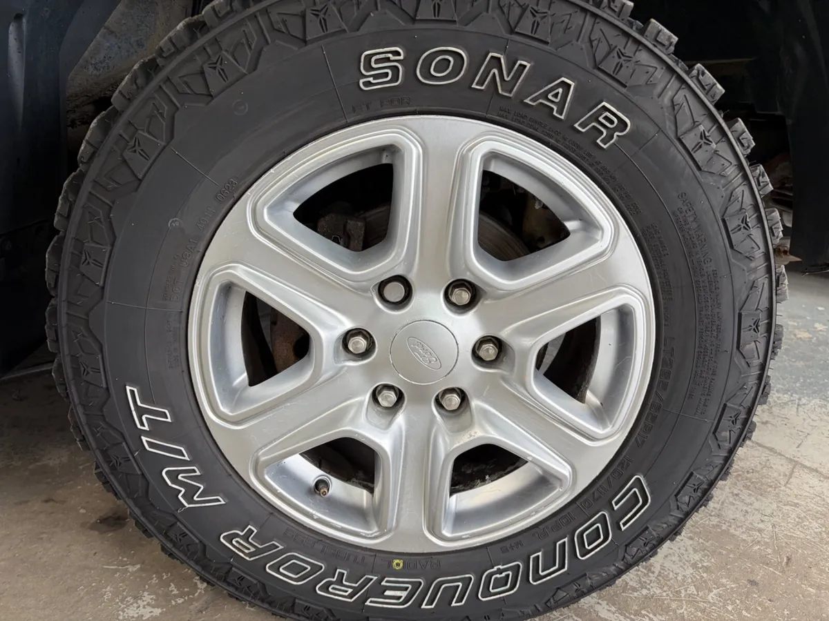 Ford Ranger 2015. 2.2TDCI. LIMITED EDITION - Image 3