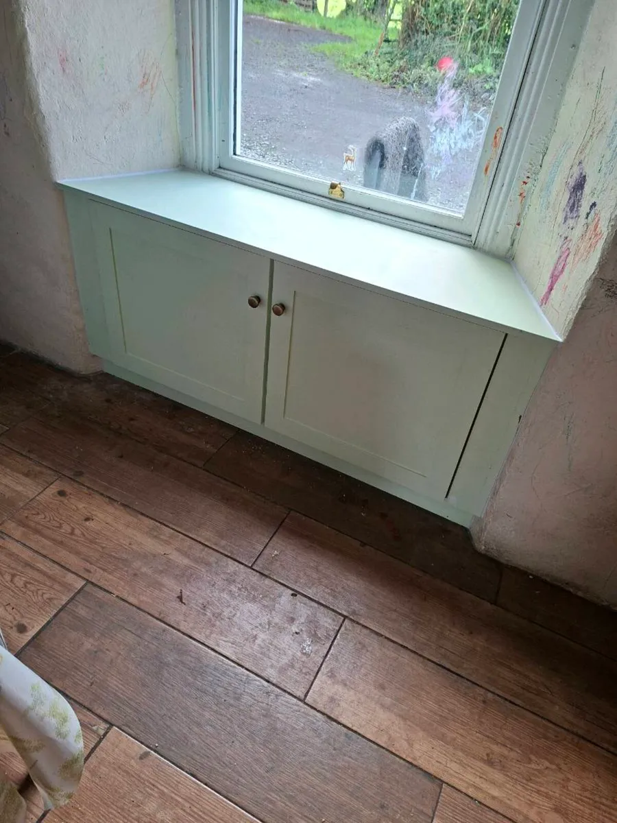 Fitted furniture - Image 2