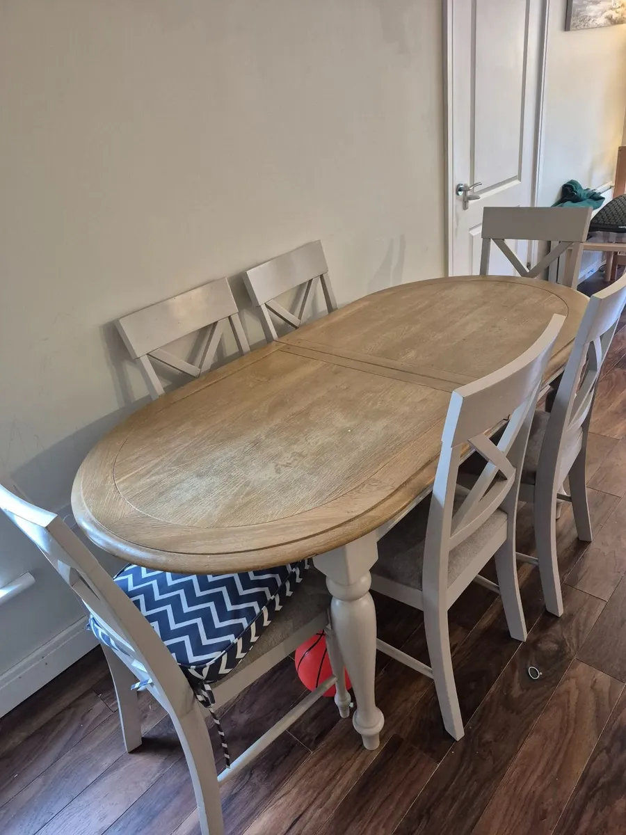 Table and 6 Chairs - Image 1