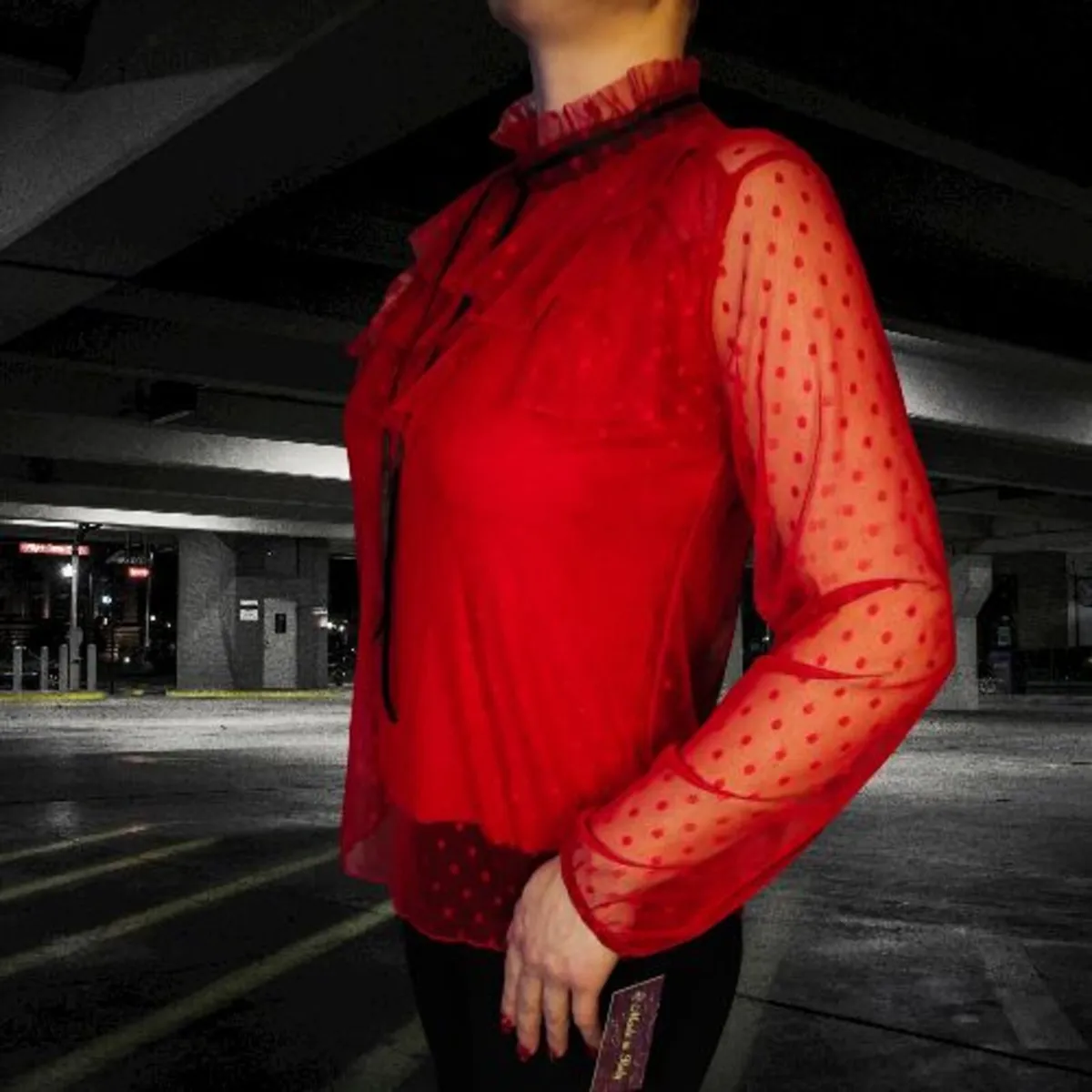 Lace blouse with a bow at the neck - Image 3