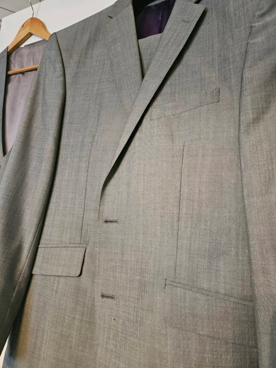2 Louise Copeland Suits - Image 4