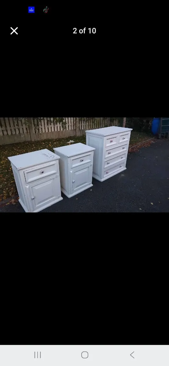 Bedroom furniture - Image 1